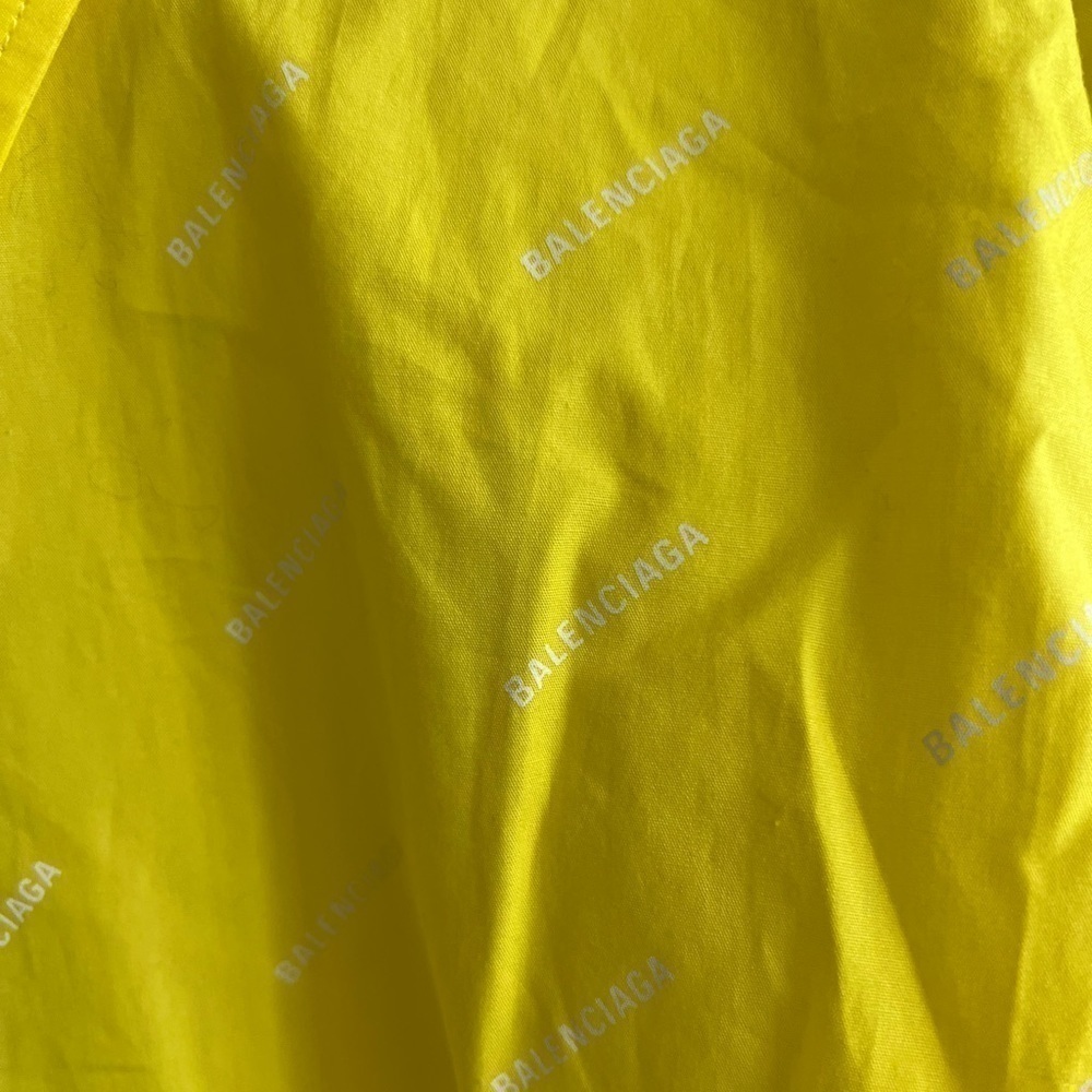 Balenciaga Repeat Logo Short-Sleeve Shirt - Picture 7 of 14